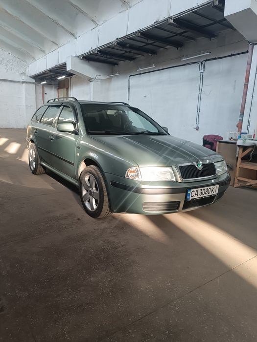 Skoda Octavia tour 2.0 газ/бенз