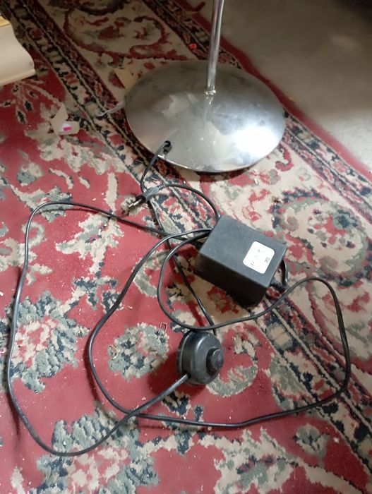 Напольний світильник, бра. Торшер