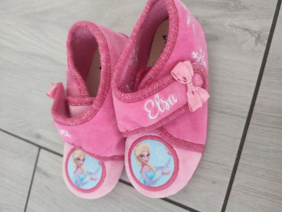 NOWE Kapcie dziecięce kraina lodu