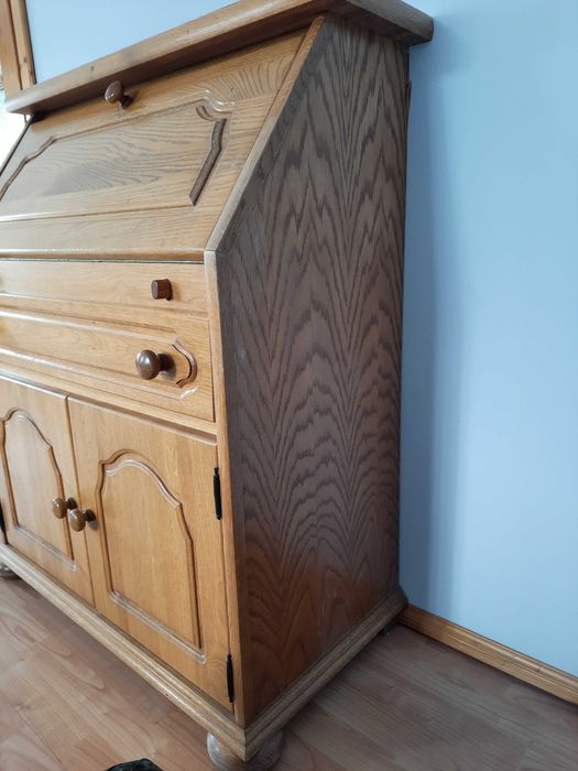 Do sprzedania, sekretarzyk dębowy.