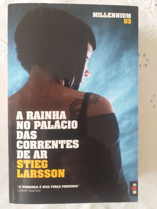 Livros HARRY POTTER *Stieg Larsson* HOLLY Smal.*Jane AUSTEN