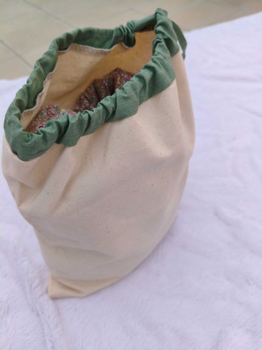 Pijama manta com meias antiderrapante + Roupa Mayoral e Chicco e botas