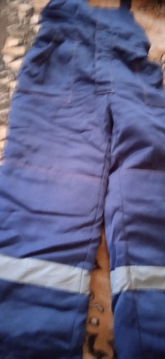 Рабочий комбинезон и куртка.