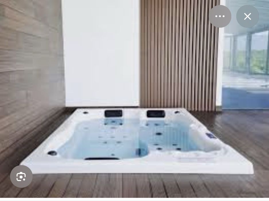 Spa / Jacuzzi 4 lugares Emotion III , Portcril, fabrico português .