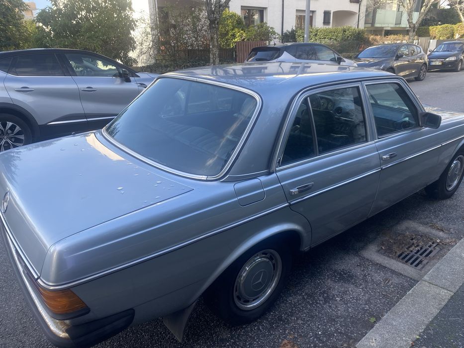 Mercedes w 122 300d