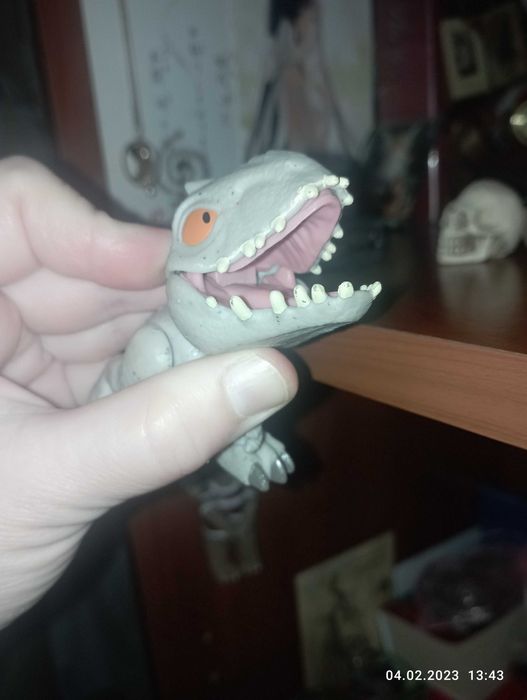 Игрушка динозаврик из пластика, Германия.