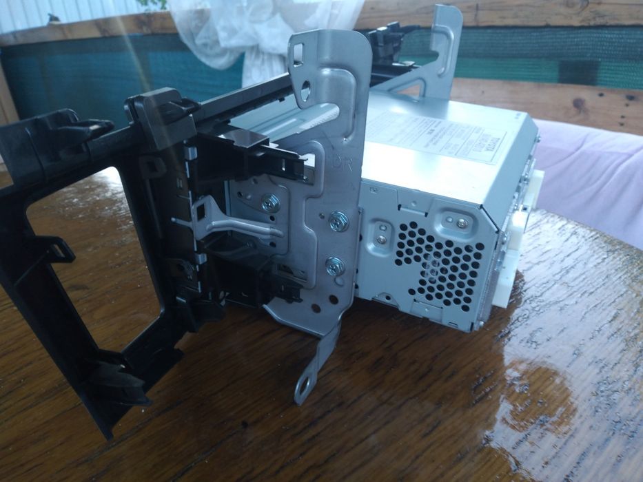 Продам автомагнитолу.