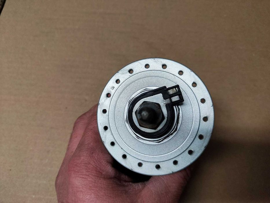 SHIMANO DH-3N31-NT dynamo/prądnica OK!