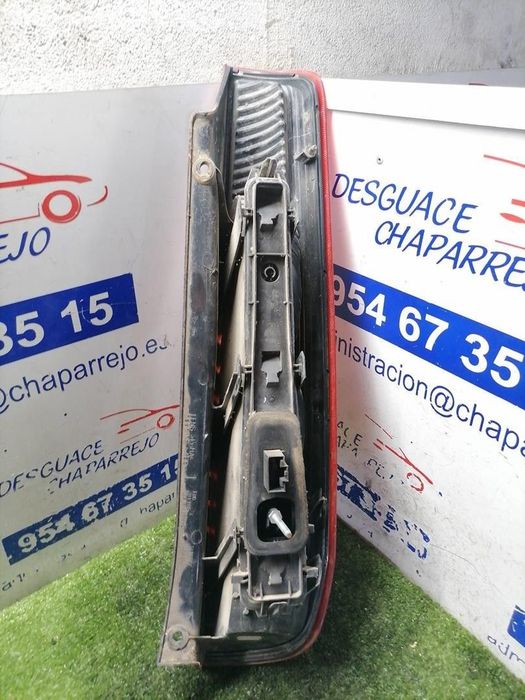 FAROLIM TRASEIRO ESQUERDO FORD FIESTA V 2005 -