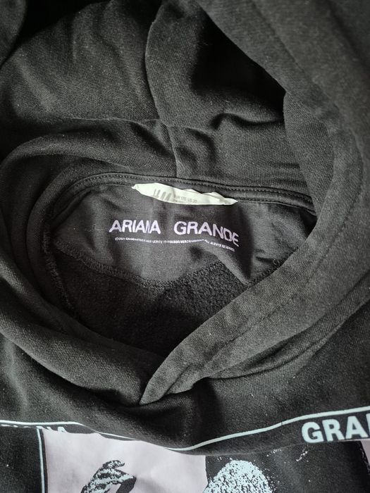 Bluza czarna kangurka kaptur Ariana Grande