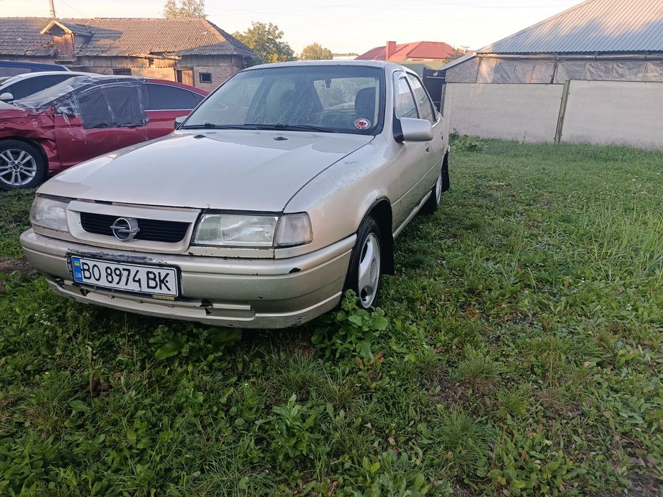 Продам або обміняю опель вектра газ-бензин!!!