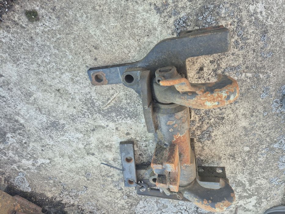 Zaczep dolny Hicz CASE mx 135