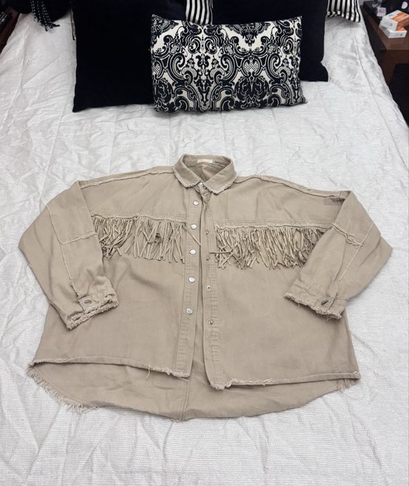 Camisa bege tam. L