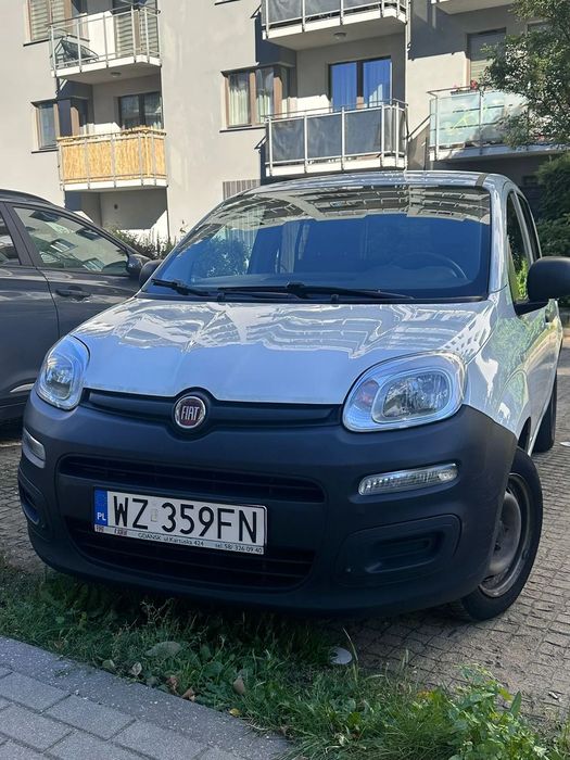 Fiat Panda Panda VAN z kratką Hibrid 2022 październik GAP OC AC NW GDYNIA