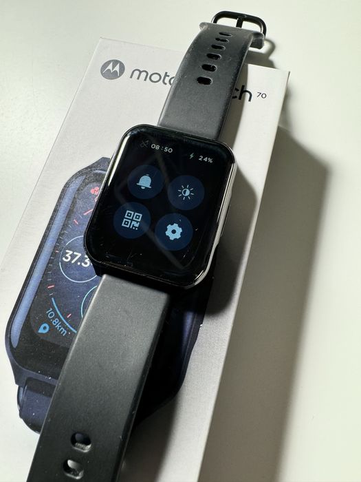 Смарт годинник Moto Watch 70, motorola