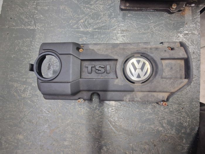 Górna Osłóna Silnika Vw 1.4TSI 03C.103.925.AM