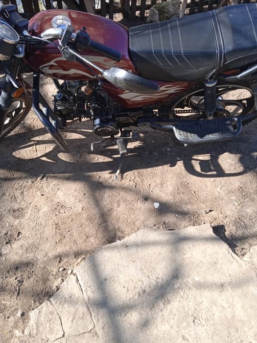 Продам срочно мустанг 125