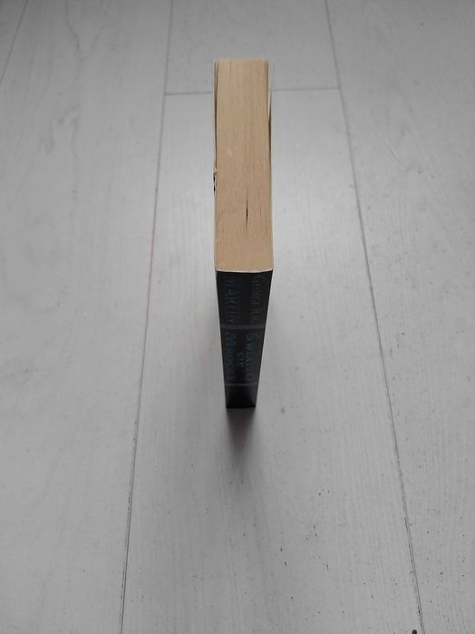 Światło się Mroczy