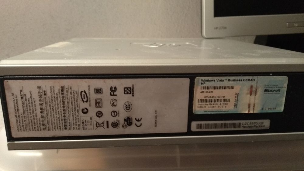 HP computer with monitor64730105036417121