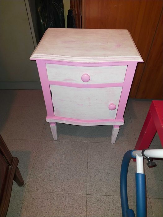 Cómoda Decorativa e de Arrumação (Promoção de halloween)