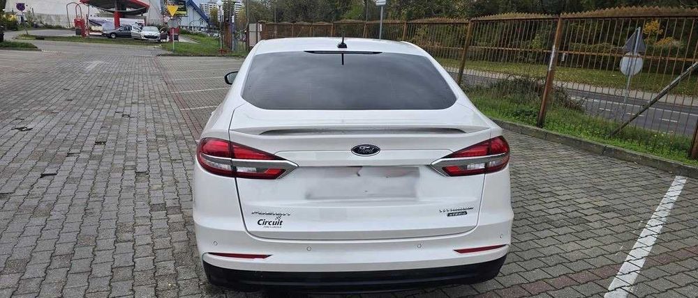 Ford Fusion 2020 року Plug-in Hybrid