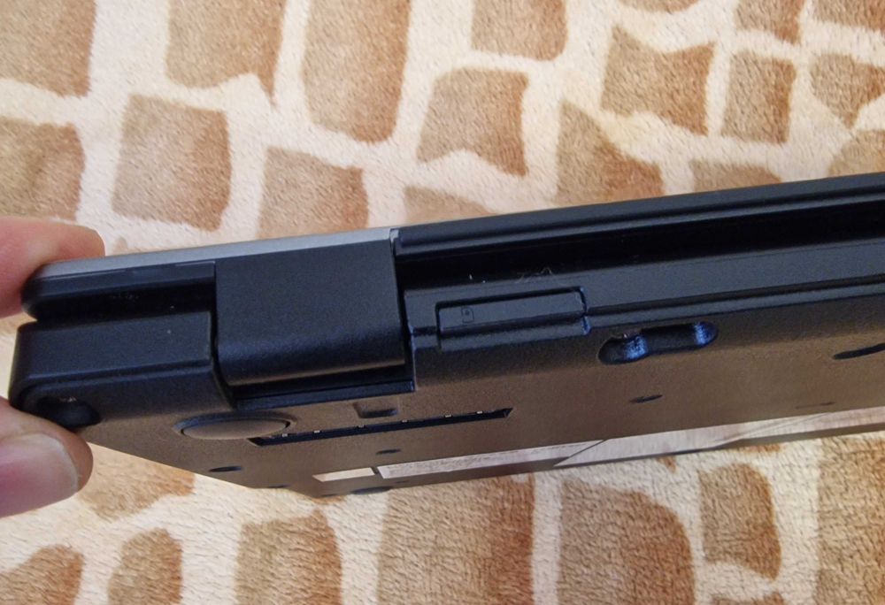 Fujitsu E5412/IPS/Core™ i5-1235U(12Gen)8GB/256GB/UHD 12Gen 4GB