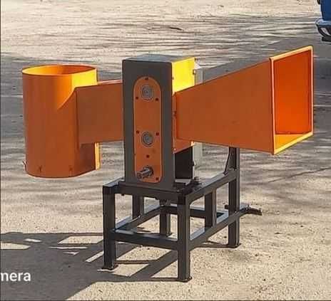 ВИРОБНИК! Подрібнювач гілок(гілка 50мм/80мм/120мм) з рамою під трактор