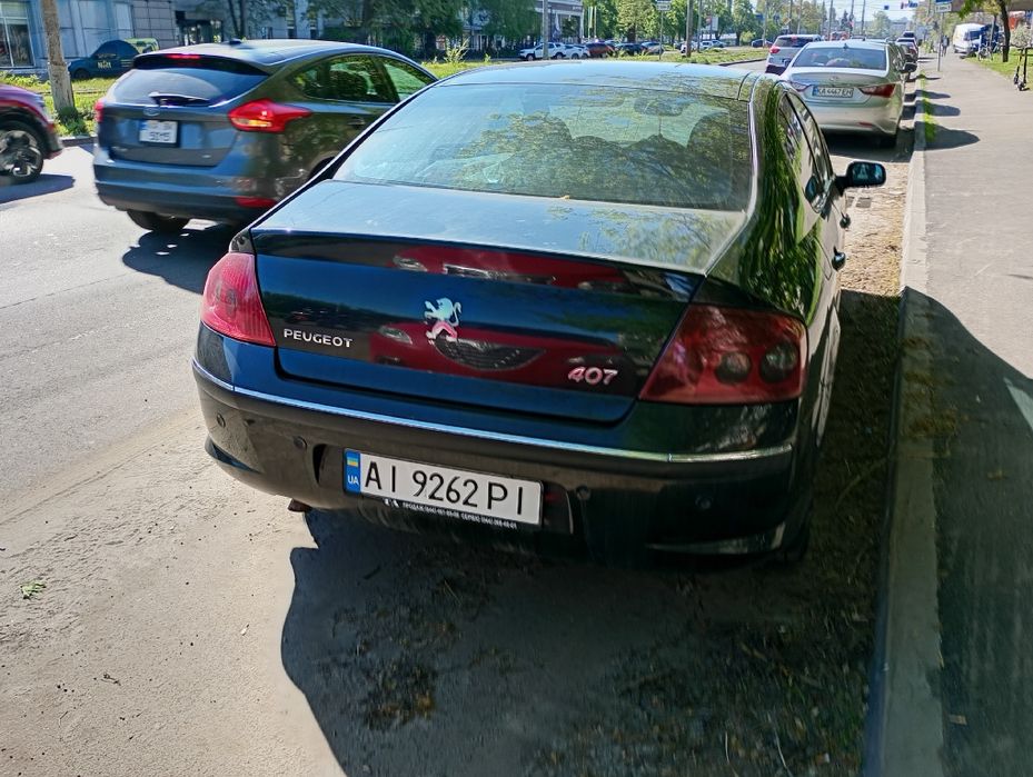 Продаж Пежо 407 2.2 бензин