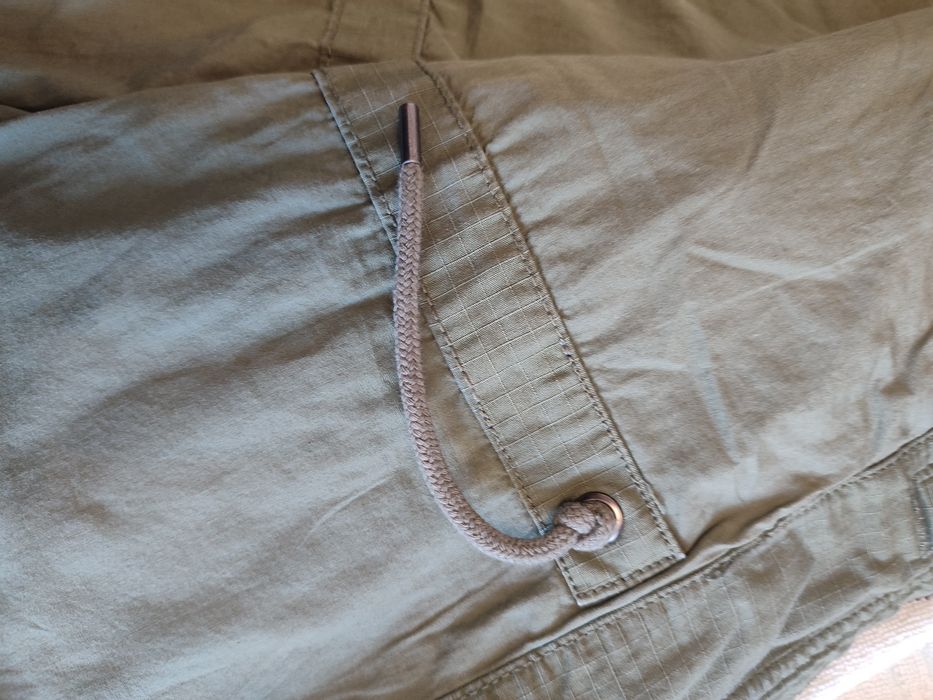 Нова H&M вітровка L-XL