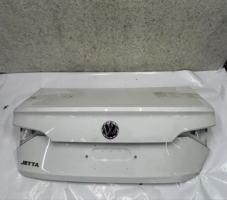 Ляда Кришка Багажника Vw Jetta Mk7 Джетта 7 США 18- USA 17A827025