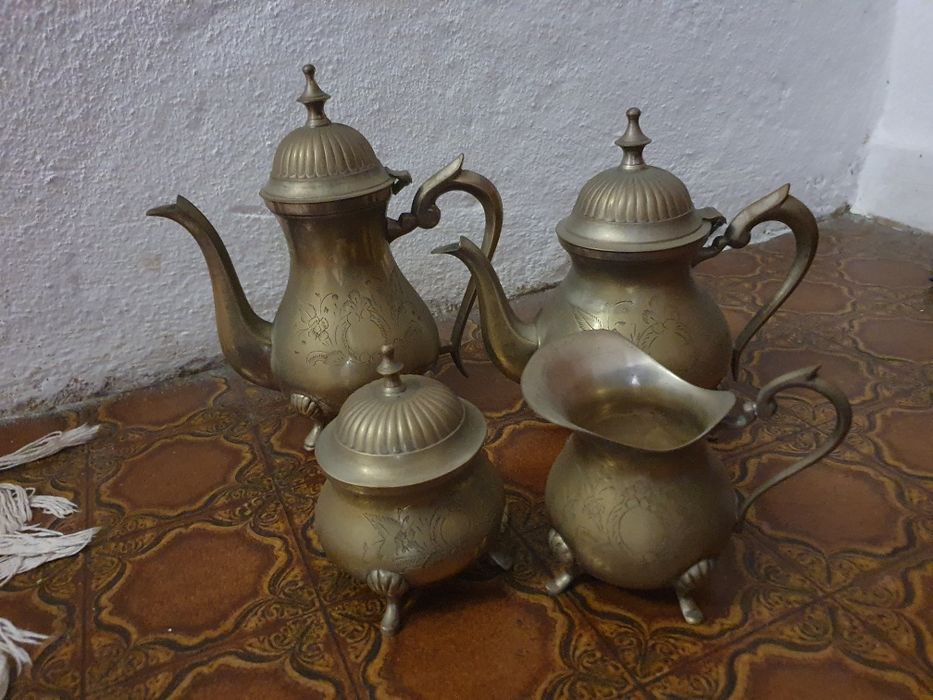 Conjunto 4 peças vintage em metal