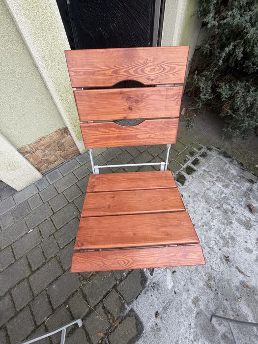 Zestaw krzesel ogrodowych plus stolik