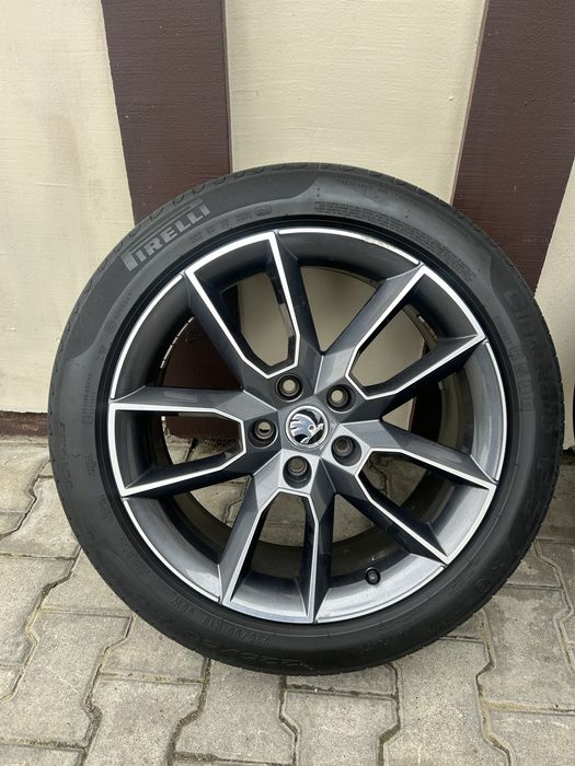 Продам диски з резиною skoda VRS R18
