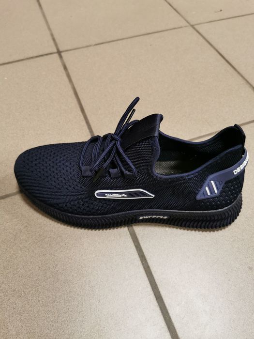 Wsuwane Sportowe Buty Męskie Lekkie Wygodne Ażurowe Przewiewne