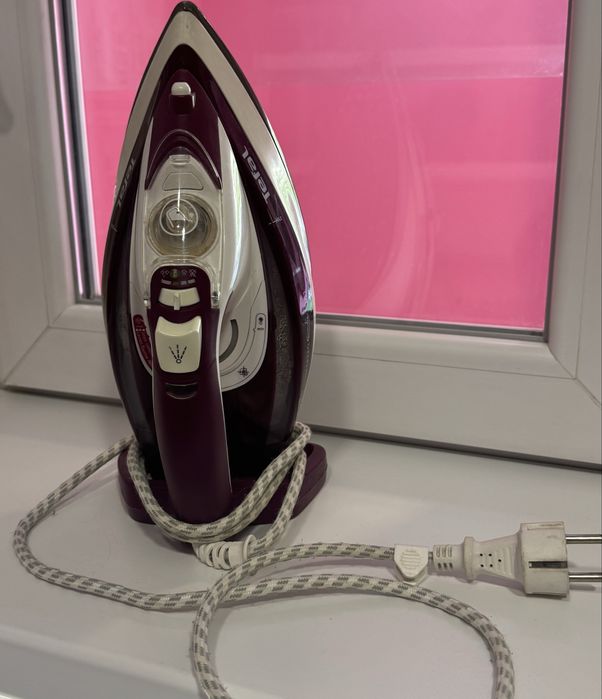 Утюг Tefal  рвбочий