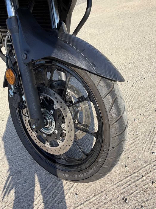 Suzuki V-STROM 650