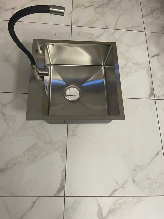 Мийка Luminex 5050 сіра + та кран для кухні з гнучким виливом Kroner