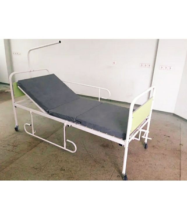 Медицинская кровать для лежачих больных