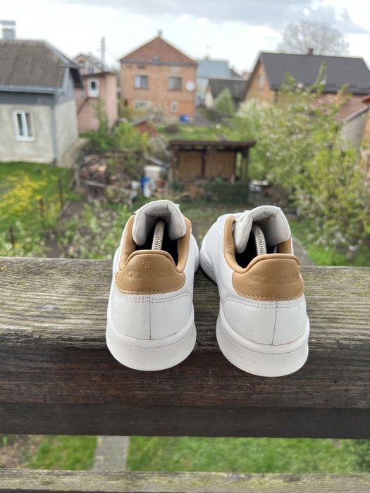 Кросівки Adidas (42)