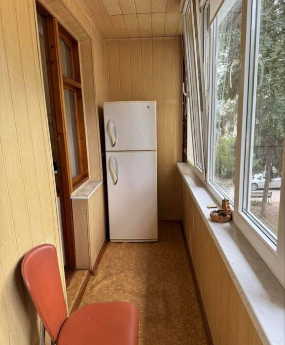 Продаю 2 кім квартиру