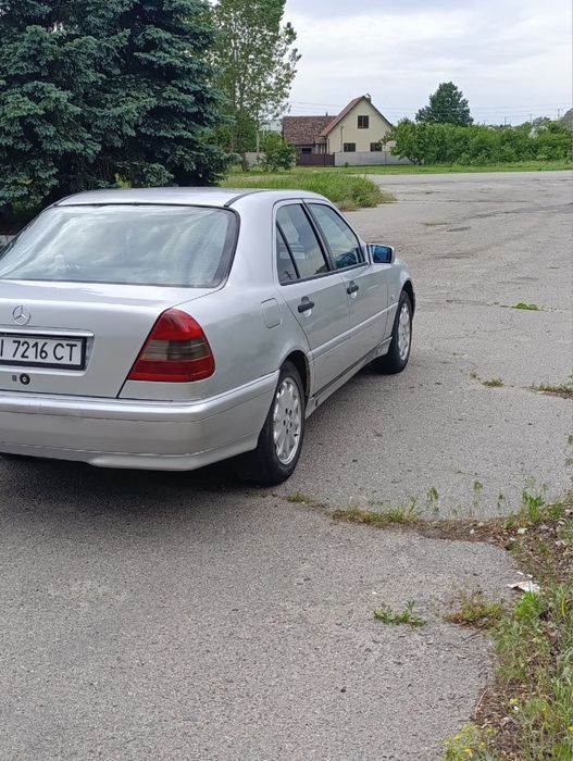 Mercedes w202 c280