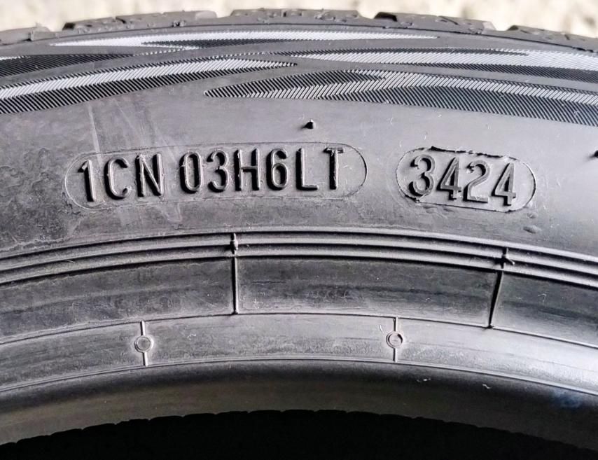 Шини літні R17 205/45 Continental Eco Contact 6