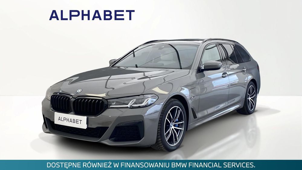 BMW Seria 5 530e xDrive M Sport sport-aut