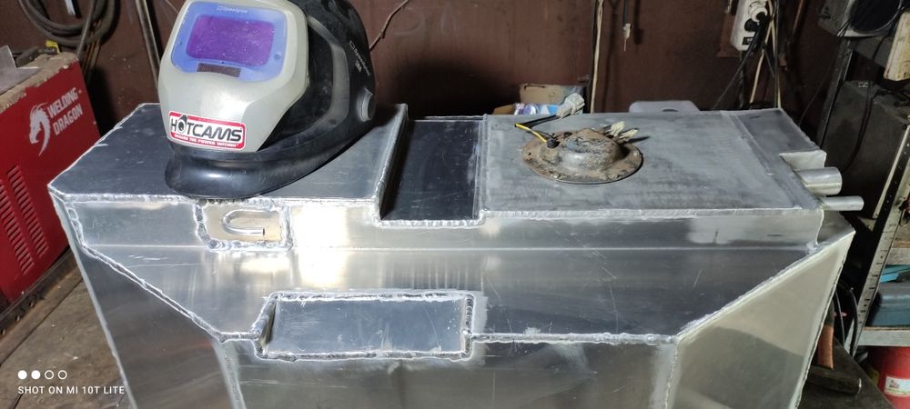 Ремонт баков .Ремонт бензобаков. Сварка бака .Сварка бензобака.