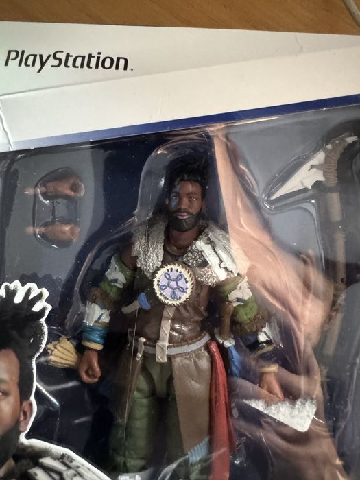 Figura de ação Varl (horizont forbidden west)- Nora Valiant Armour PS