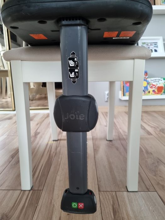 Fotelik   joie samochodowy + baza