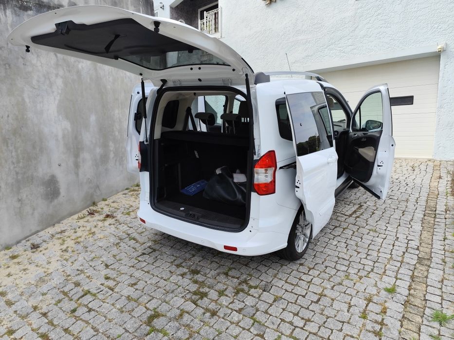 Ford Tourneo Courier 1.0 Ecoboost 2019