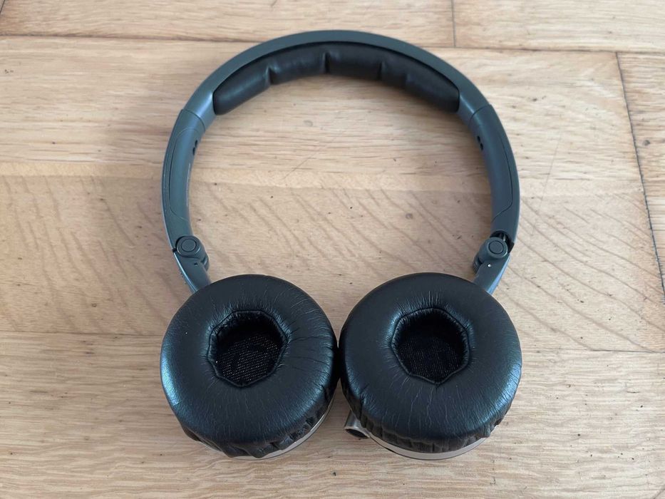 Headphones AKG K450