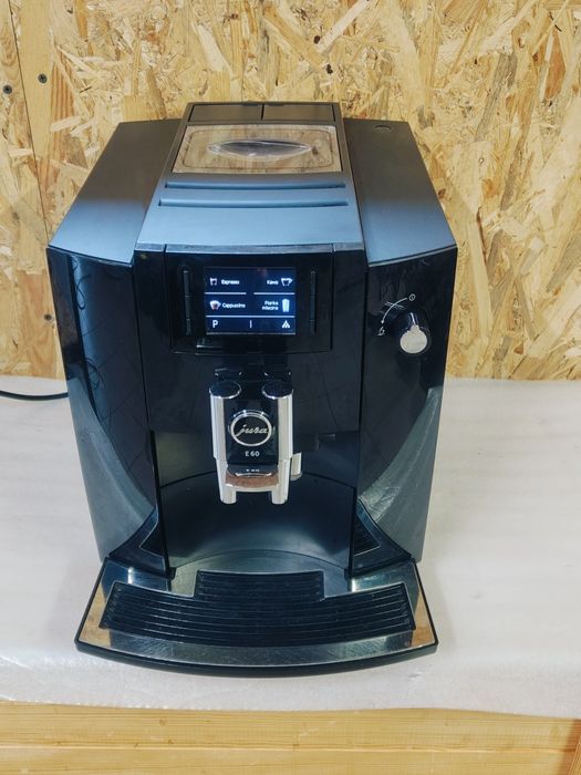 Ekspres Jura E60 Piano Black