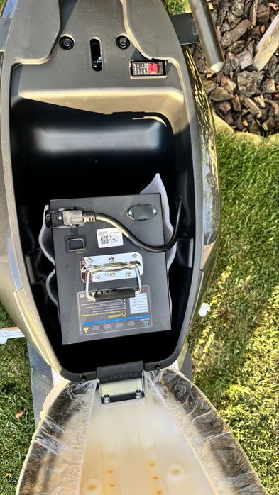 Електроскутер Corso IRON 2000Вт, 76V/30Ah  ДОСТАВКА ВАМ ДОДОМУ